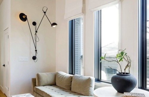 Belmont House | Home In Belmont