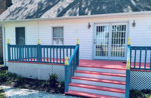 Whitehaven House | Home in historic Whitehaven Village.