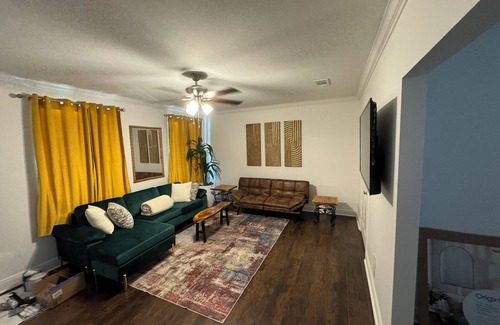 Mid City South House | Home in the Heart of the City