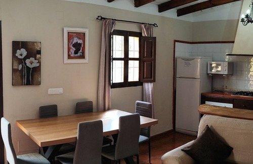 El Borge House | Home In Tranquil Mountains with Pool, Terrace, Garden & Wi-Fi