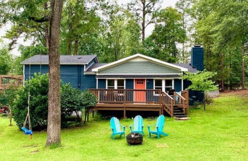 Prosperity House | Home Near Dreher Isl w/Lake Access, Pool, Bocce Court, Kayaks, Sups