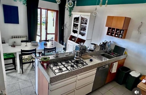 Floridia Apartment | Home of the Sun & Colors, Wi-Fi, AC, Smart TV, 10 min from Syracusa