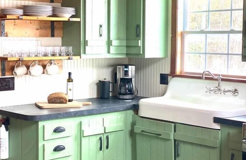 Cedarville Cabin | Home ON Lake Huron~Close to Mackinac Isl~ATV Trail