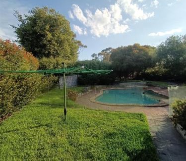 Frankston South House | Home Pool and Park