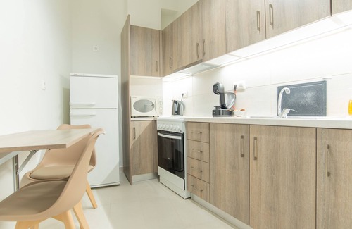 Vyronas Apartment | Home Sweet Home.