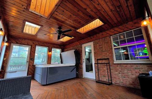 Kettering House | Home w/Private Cedar Hot Tub Room Arcade Pinball near The Greene Fraze Pavilion