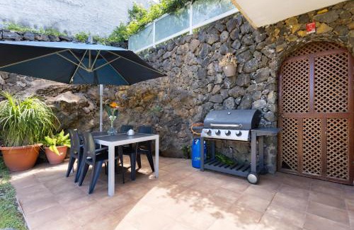 Santa Ursula Apartment | Home2Book Elegant Stay with Garden, BBQ & Pool