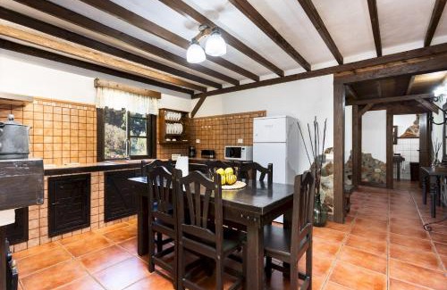 Cueva del Viento Ski Chalet | Home2Book Icod Rural Escape Pool BBQ