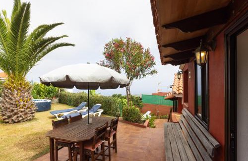 Icod el Alto House | Home2Book Serene Retreat Isabel, Jacuzzi & Garden