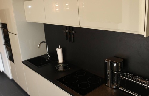 Inner City Budapest Apartment | HomeHotels Budapest on Andrássy Blvd.
