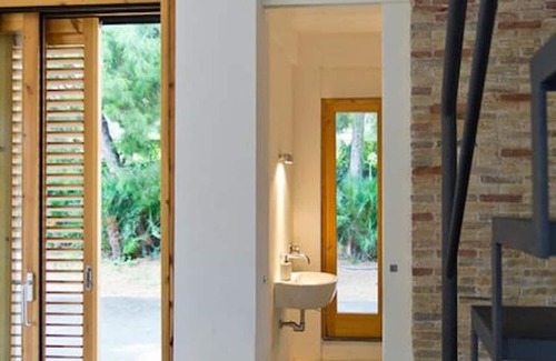 Torre Colonna-sperone Villa | Homerez - Amazing villa 1 km away from the beach for 16 ppl. with swimming-pool