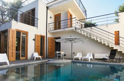 Torre Colonna-sperone Villa | Homerez - Amazing villa 1 km away from the beach for 16 ppl. with swimming-pool