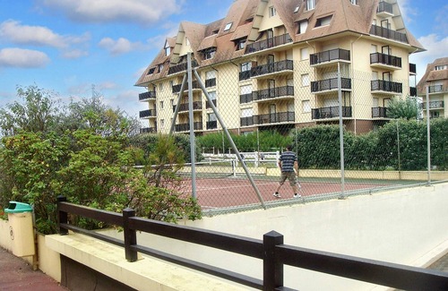 Cabourg Apartment | Homerez - Apartment in Cabourg