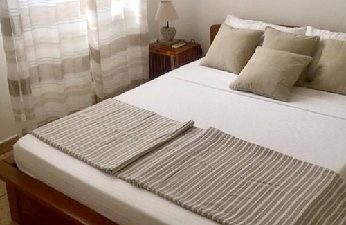 Trois-Bassins Apartment | Homerez - Appartement 1 km away from the beach for 2 ppl. at Les Trois Bassins