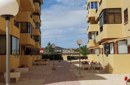 Las Lagunas Apartment | Homerez - Apt. Fuengirola, pool