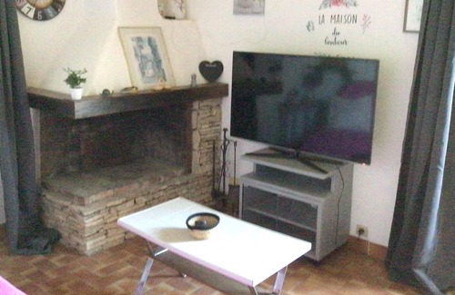 Vacheres House | Homerez - Beautiful house for 2 ppl. with garden and terrace at Vachères