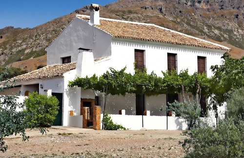 Las Lagunillas Villa | Homerez - Big villa for 12 ppl. with swimming-pool and terrace at Las Lagunillas