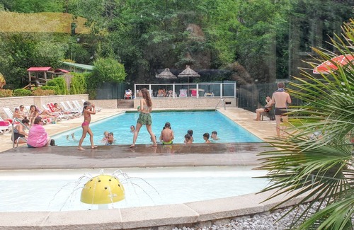 Saint-Jean-du-Gard Ski Chalet | Homerez - Chalet with Pool in Saint-Jean-du-Gard