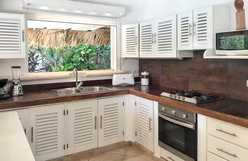 La Iglesia House | Homerez - Charming house with private pool in Las Terrenas
