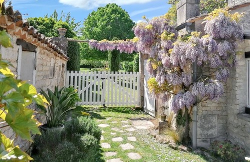 Sigogne House | Homerez - Charming House near Cognac with Barbecue.
