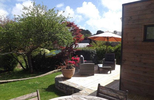 Guidel-Plages House | Homerez - Charming house with garden in Guidel