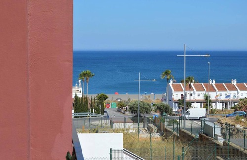 Puerto de la Duquesa Apartment | Homerez - Comfortable apartment in Manilva, 80m², pool
