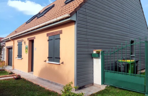 Villaret - Meslier House | Homerez - Comfortable house in Le Mans with garden and terrace