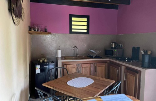Trois-Bassins House | Homerez - Cosy house with sea view and garden in Trois Bassins