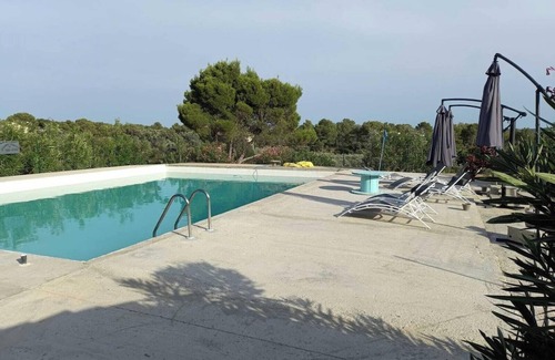 Mouries Villa | Homerez - Elegant Villa in Mouriès with Mountain View and Private Pool