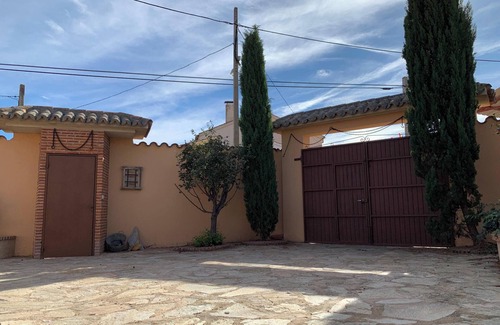 Aldehuela de la Boveda House | Homerez - House in Aldehuela de la Bóveda