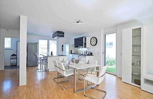 Bodman-Ludwigshafen House | Homerez - House in Bodman-Ludwigshafen