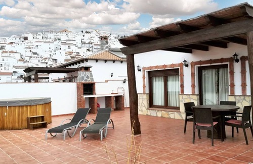 Canillas de Albaida House | Homerez - House in Canillas de Albaida