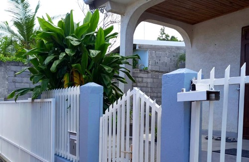 La Riviere Saint-Louis House | Homerez - House 12 km away from the beach for 5 ppl. with garden at Saint-Louis