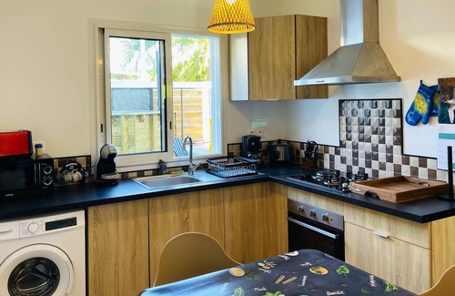Saint-Joseph House | Homerez - House for 8 ppl. with swimming-pool and spa at Vincendo, Saint-Joseph