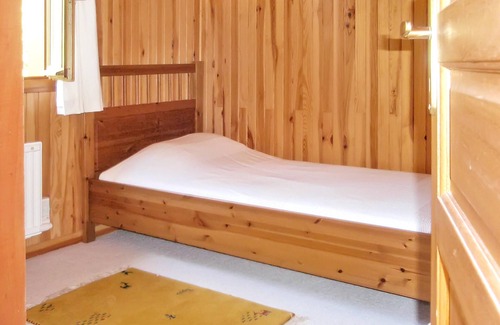 Lachapelle-Auzac House | Homerez - House for 4 ppl. with shared pool and terrace at Lachapelle-Auzac