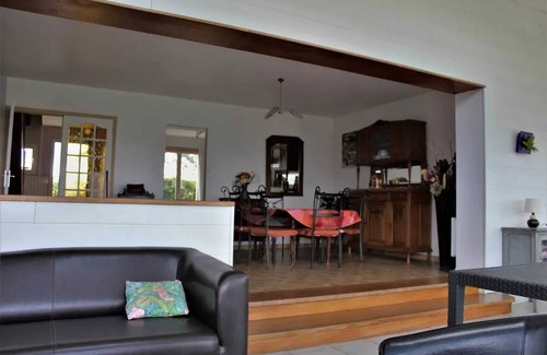 Courtils House | Homerez - House in Courtils, near Mont Saint-Michel