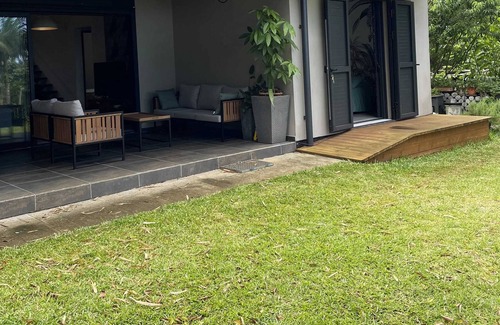 La Montagne House | Homerez - House in La Montagne