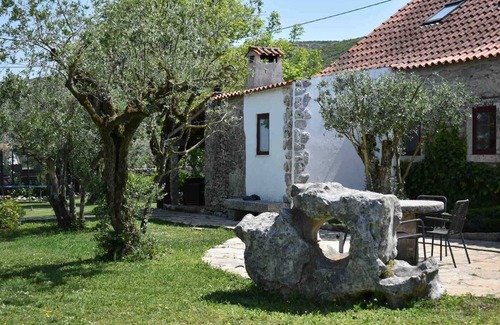 Porto de Mos House | Homerez - House in Porto de Mós