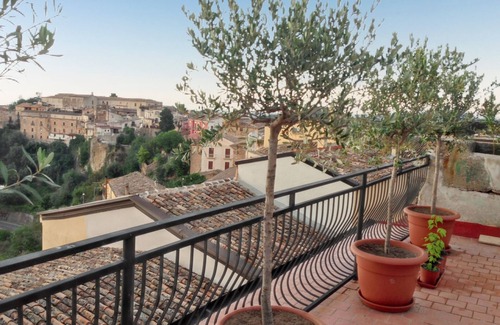 Rossano House | Homerez - House in Rossano sea view