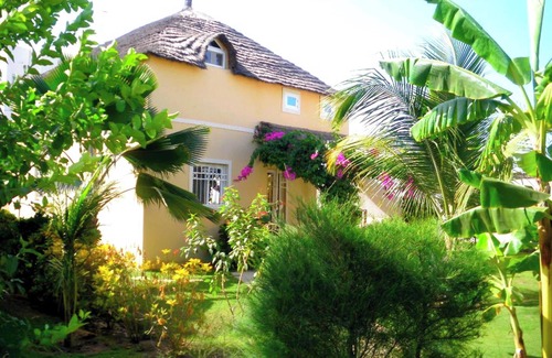 Saly House | Homerez - House in Saly with pool