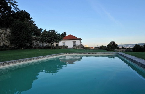 Santo Tirso Villa | Homerez - "Luxurious Villa in Santo Tirso with private pool"