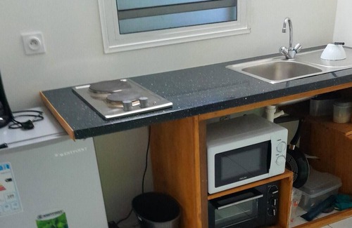 Petit-Bourg House | Homerez - Nice bungalow 15 km away from the beach for 2 ppl. at Petit-Bourg