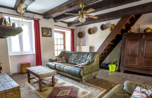 Rignac House | Homerez - Nice house with garden and terrace & Wifi