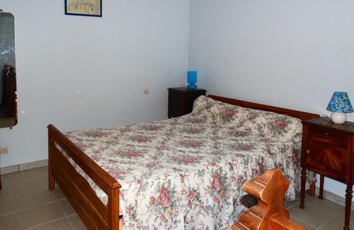 La Mothe-Saint-Heray House | Homerez - Property for 3 ppl. with garden and terrace at La Mothe-Saint-Héray