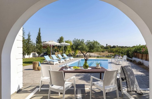 Kolymbia Villa | Homerez - Sunny Kolympia Villa with Private Pool