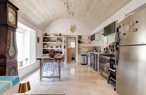 San Vito dei Normanni Villa | Homerez - Villa with private pool in San Vito dei Normanni
