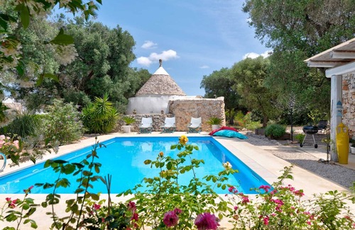 San Vito dei Normanni Villa | Homerez - Villa with private pool in San Vito dei Normanni