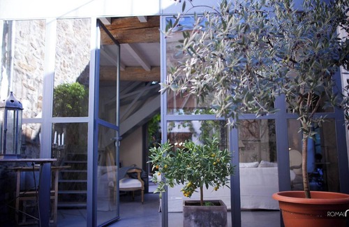 Pouzols-Minervois Villa | Homerez - Villa in Pouzols-Minervois