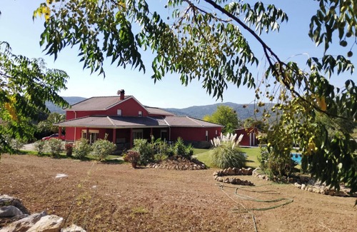 Ubrique Villa | Homerez - Villa in Ubrique, mountain view.