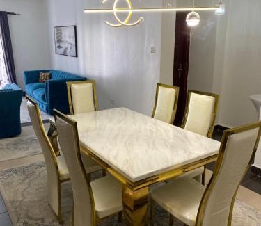 Thompson Estate Apartment | Homes by keysha